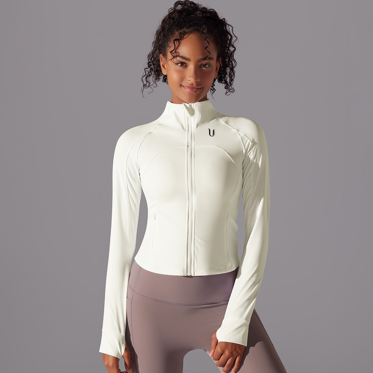 Chloe | Veste à Fermeture Éclair Performance - Ivoire