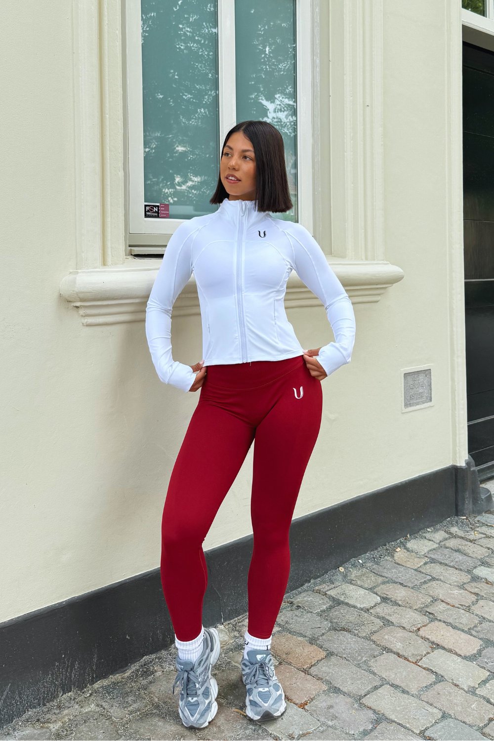 Chloe | Veste à Fermeture Éclair Performance - Blanche