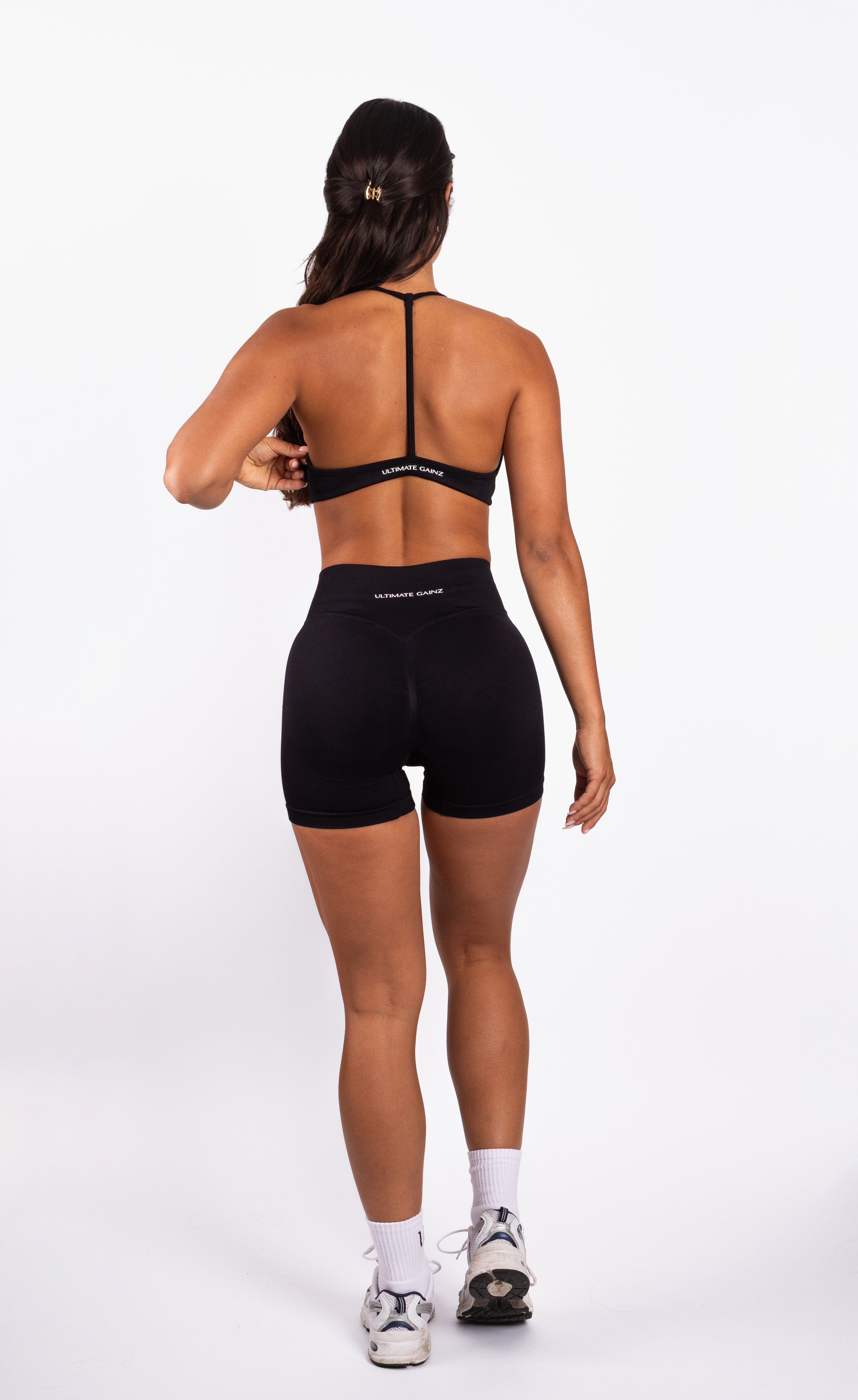 Nova | Seamless Shorts – Black