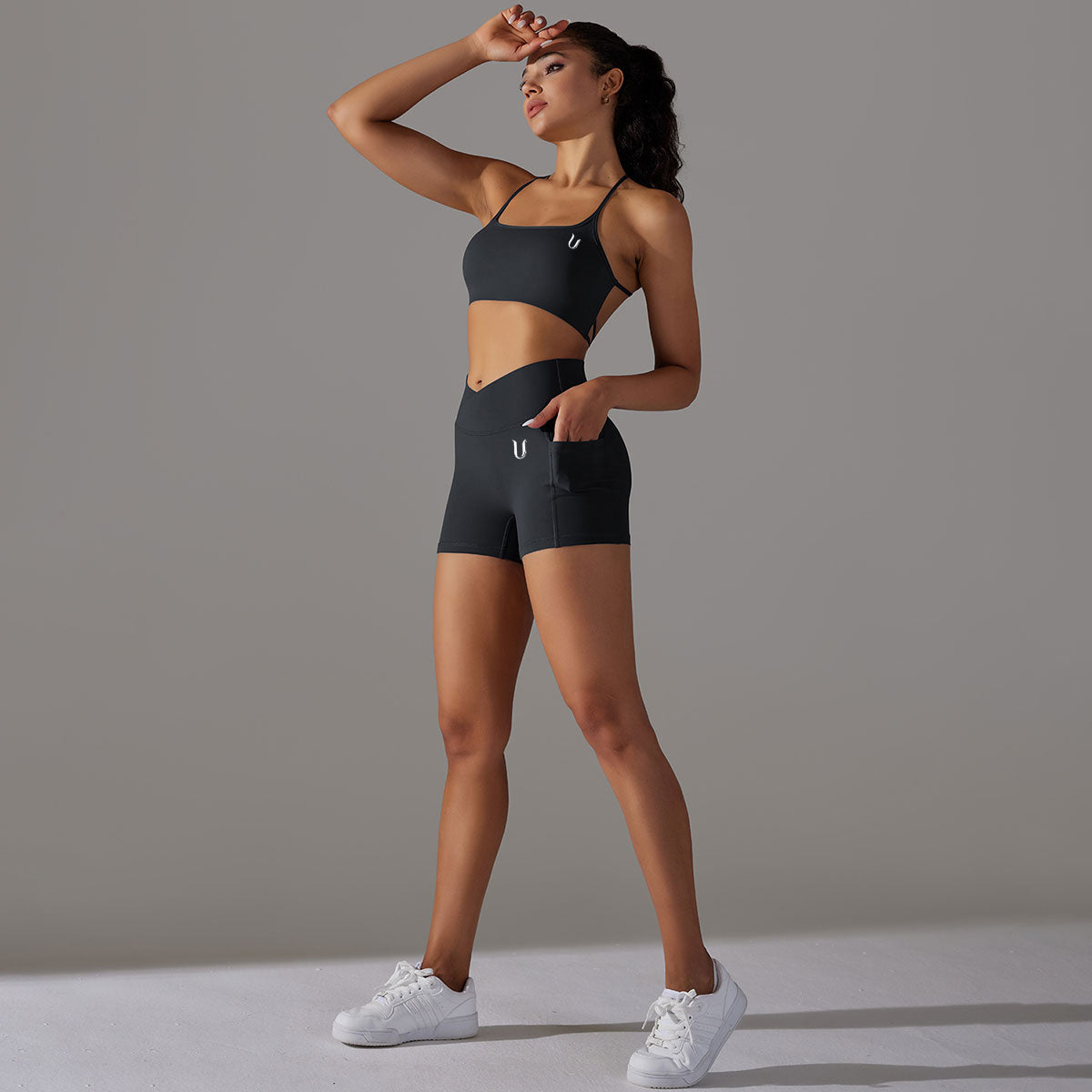 Mila | Shorts - Black