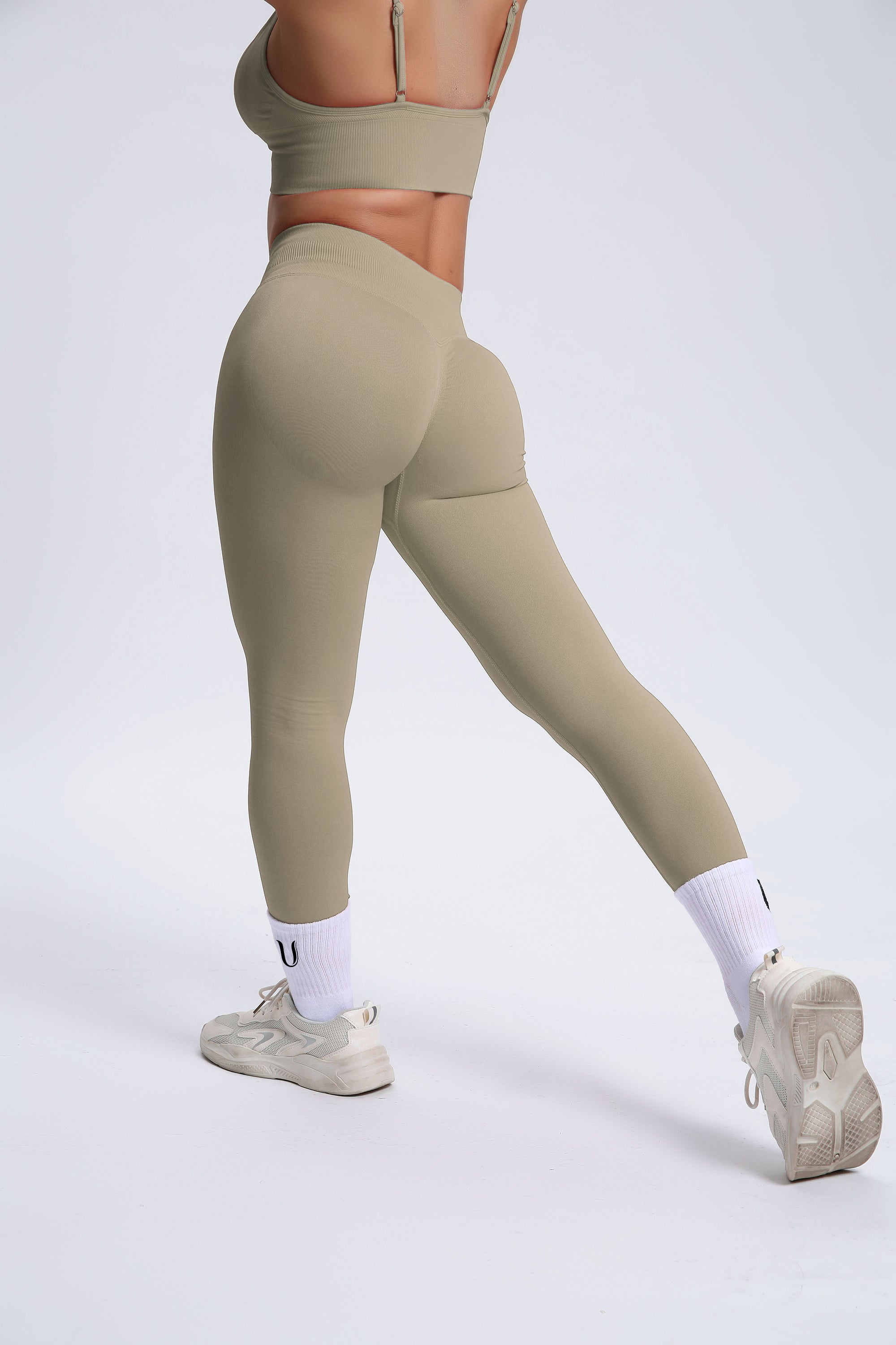 Joy | Sculpt Legging with Scrunch – Green
