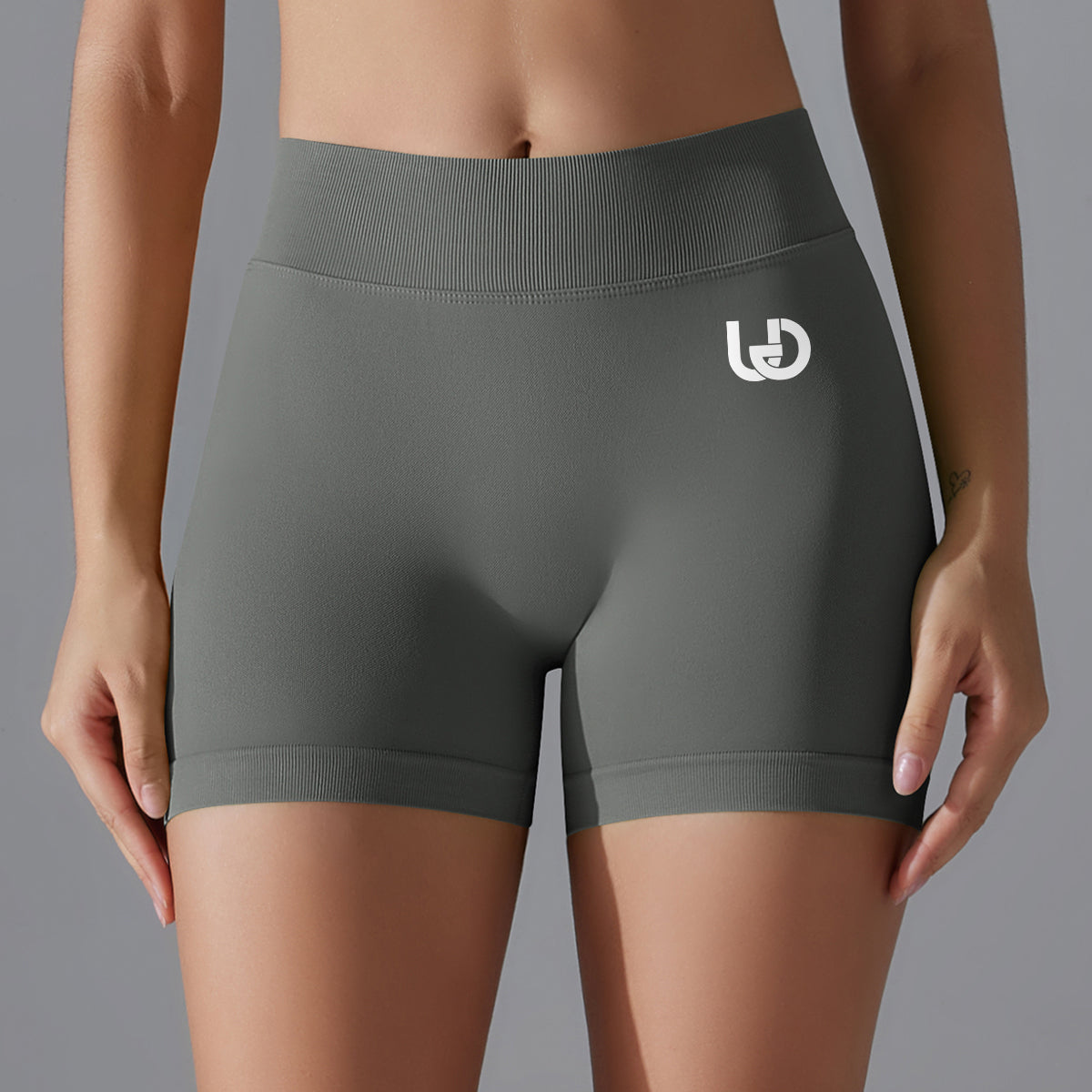 Mila V2 | Scrunch Sport Short - Grey