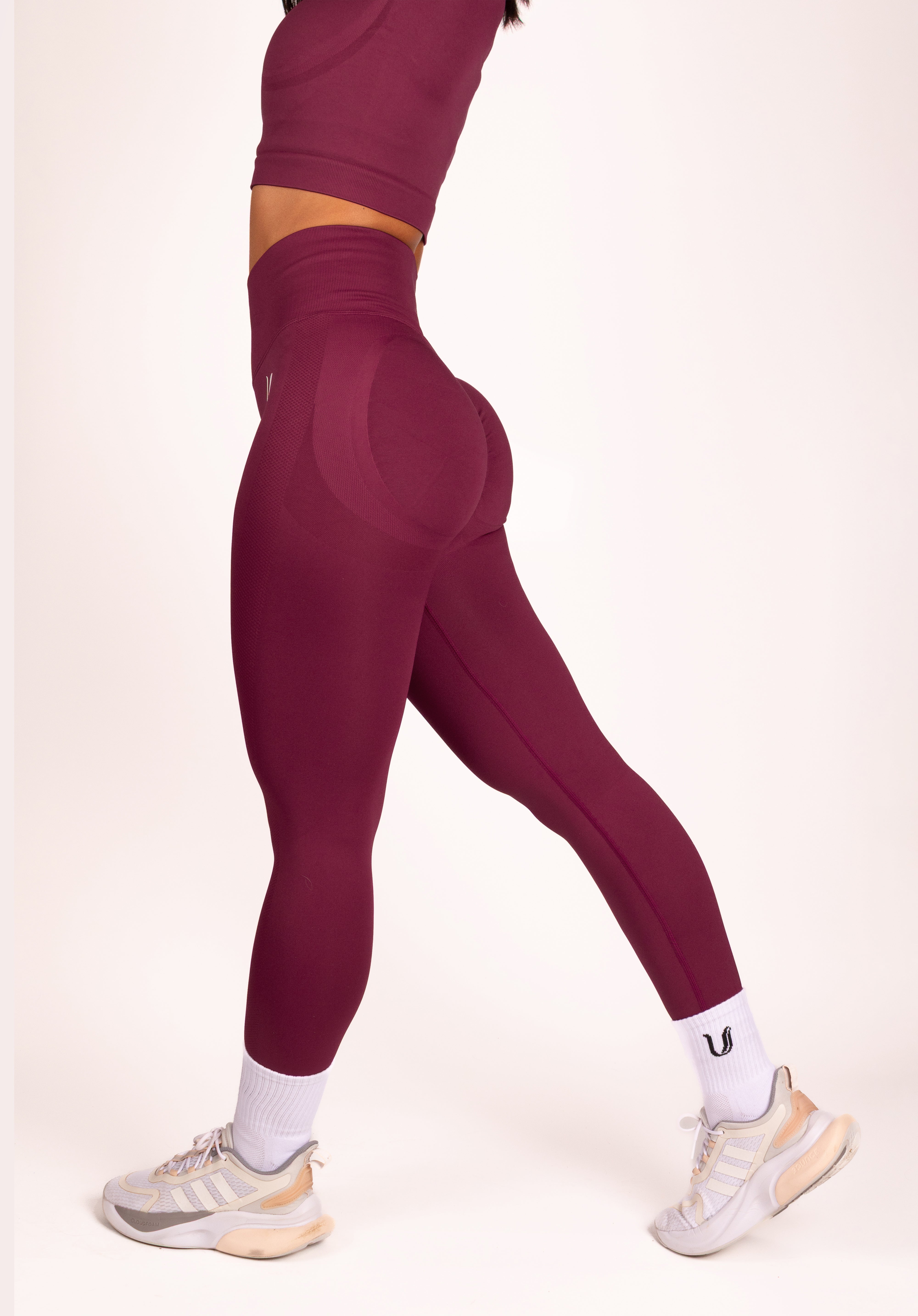 Leonie Set Lang Wijnrood - Dames activewear detail
