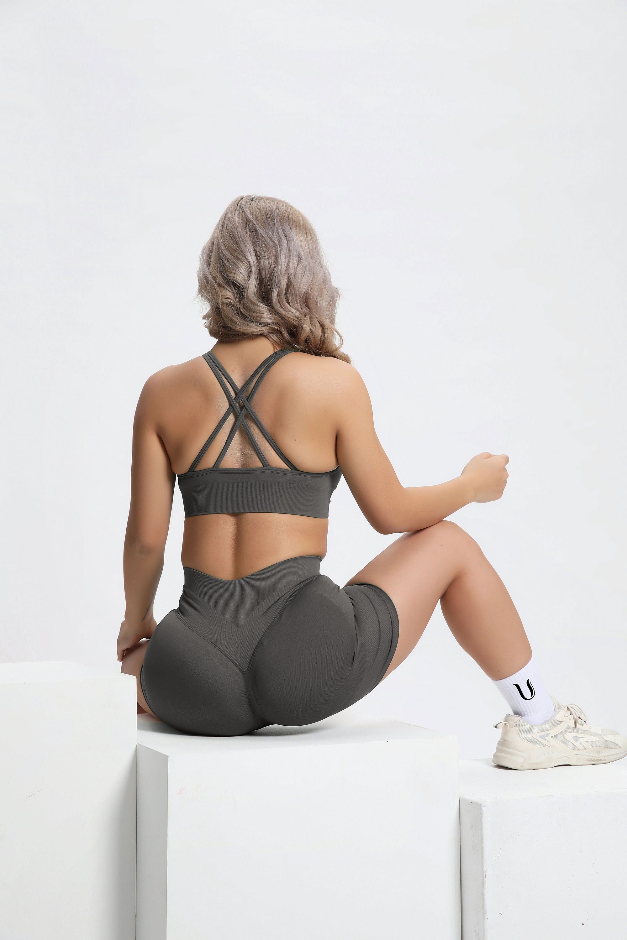 Olivia | Seamless Power Short - Gray