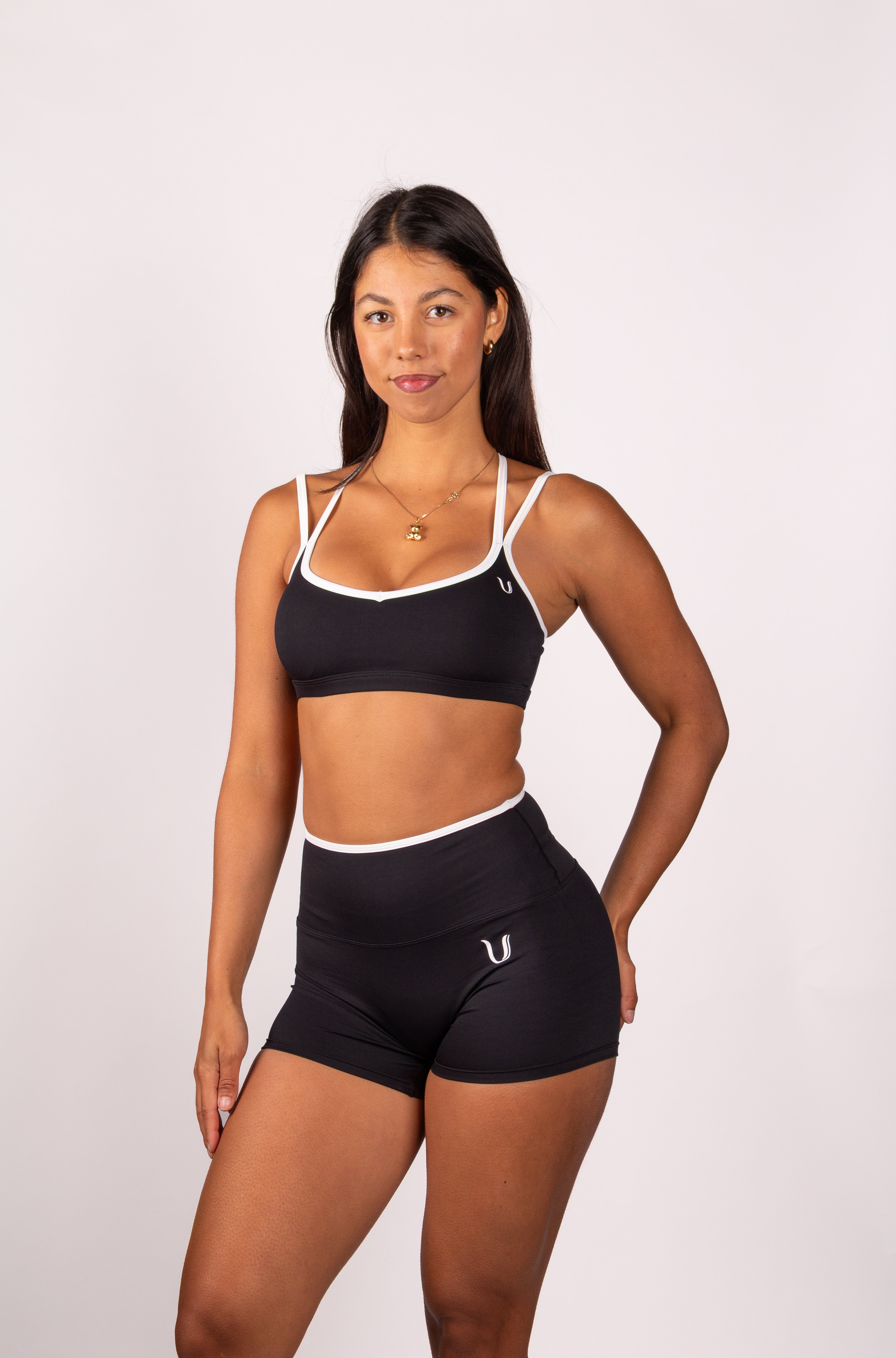 Ivy | Short Core – Noir