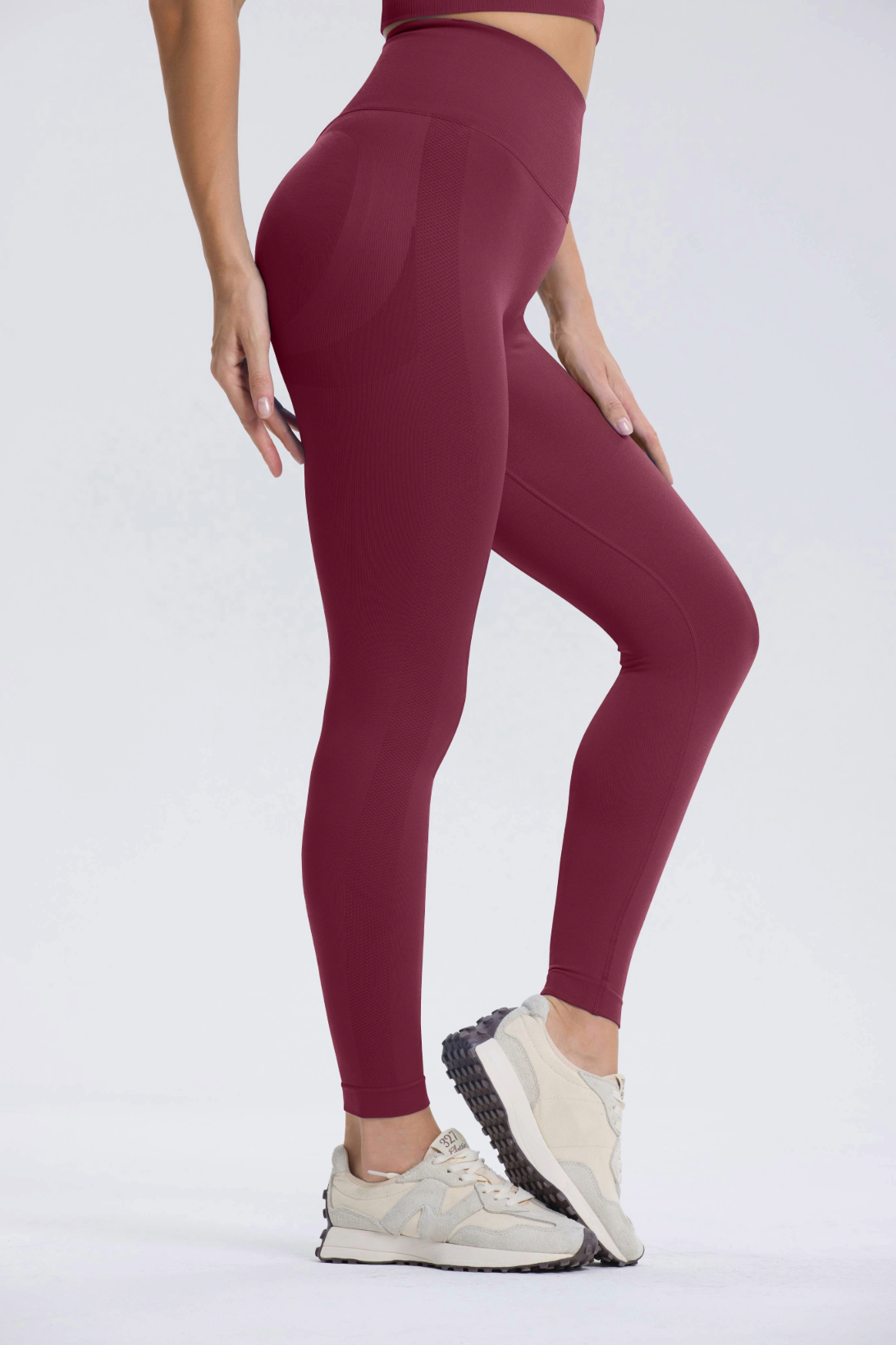 Leonie | Premium Scrunch Legging - WineRed